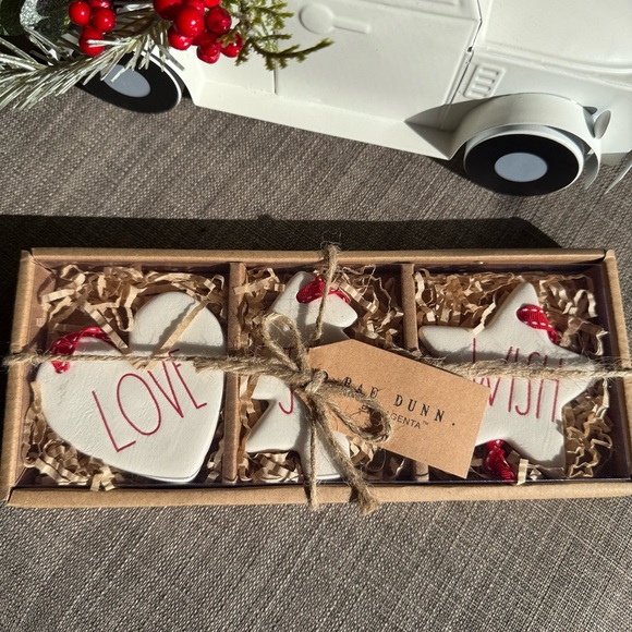 NEW 3 Pc SET Rae Dunn Adorable Ceramic Ornaments - LOVE, JOY, WISH w/red ribbon - Picture 9 of 10